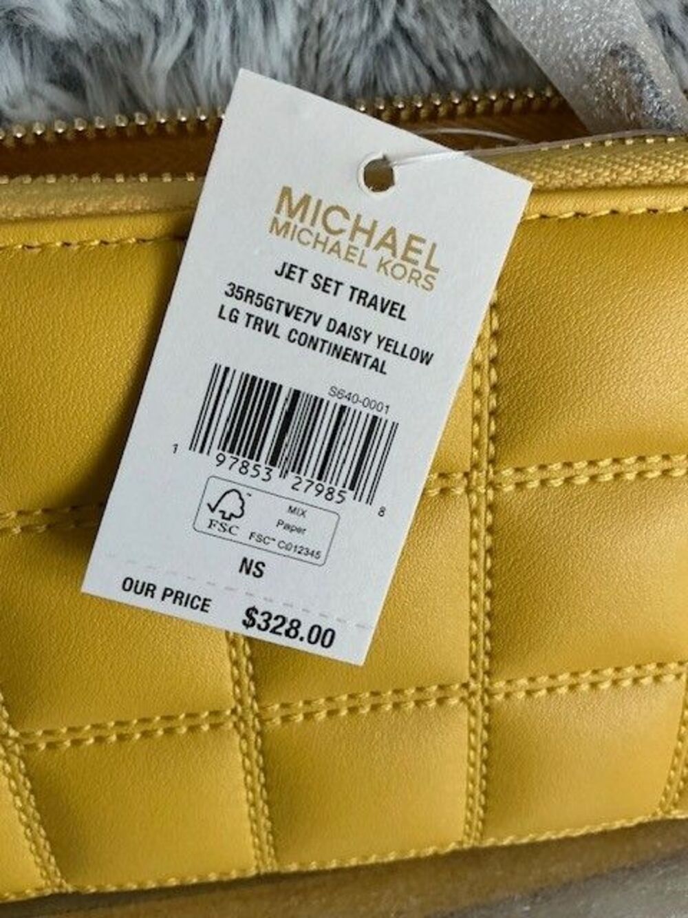 Michael Kors Daisy Yellow Marguerite Jaune Jet Set Travel Quilted Wristlet NWT - Picture 2 of 5